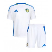 Maglie da calcio Leeds United Prima Maglia Bambino 2024-25 Manica Corta (+ Pantaloni corti)